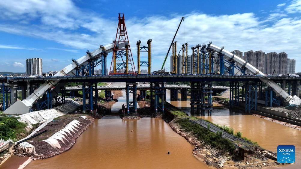 Construction of Pinglu Canal in full swing in Qinzhou, China's Guangxi